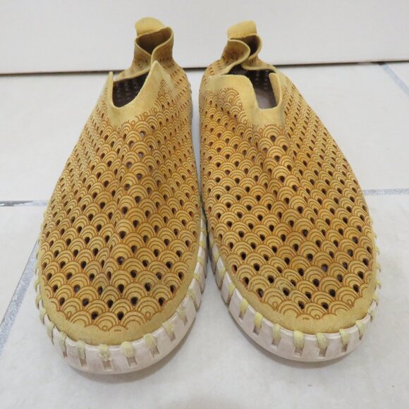 ILSE JACOBSEN Tulip 139 Slip On Perforated Yellow Sneakers Shoes - Size 9.5 / 10 - Picture 6 of 12